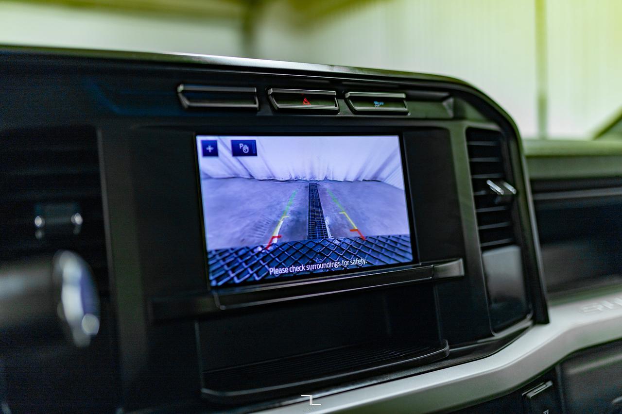 2024 Ford F-350 4x4 Crew Cab XL Deck Red Deer AB