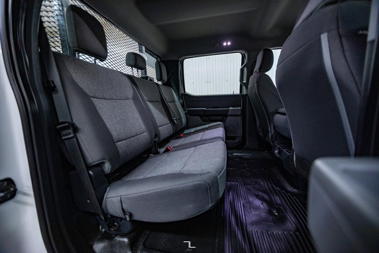 2024 Ford F-350 4x4 Crew Cab XL Deck Red Deer AB