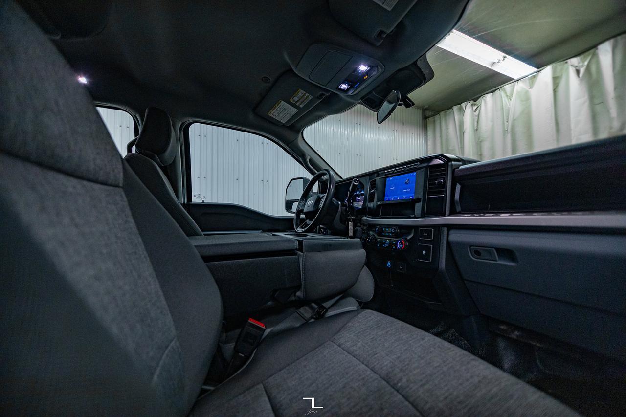 2024 Ford F-350 4x4 Crew Cab XL Deck Red Deer AB