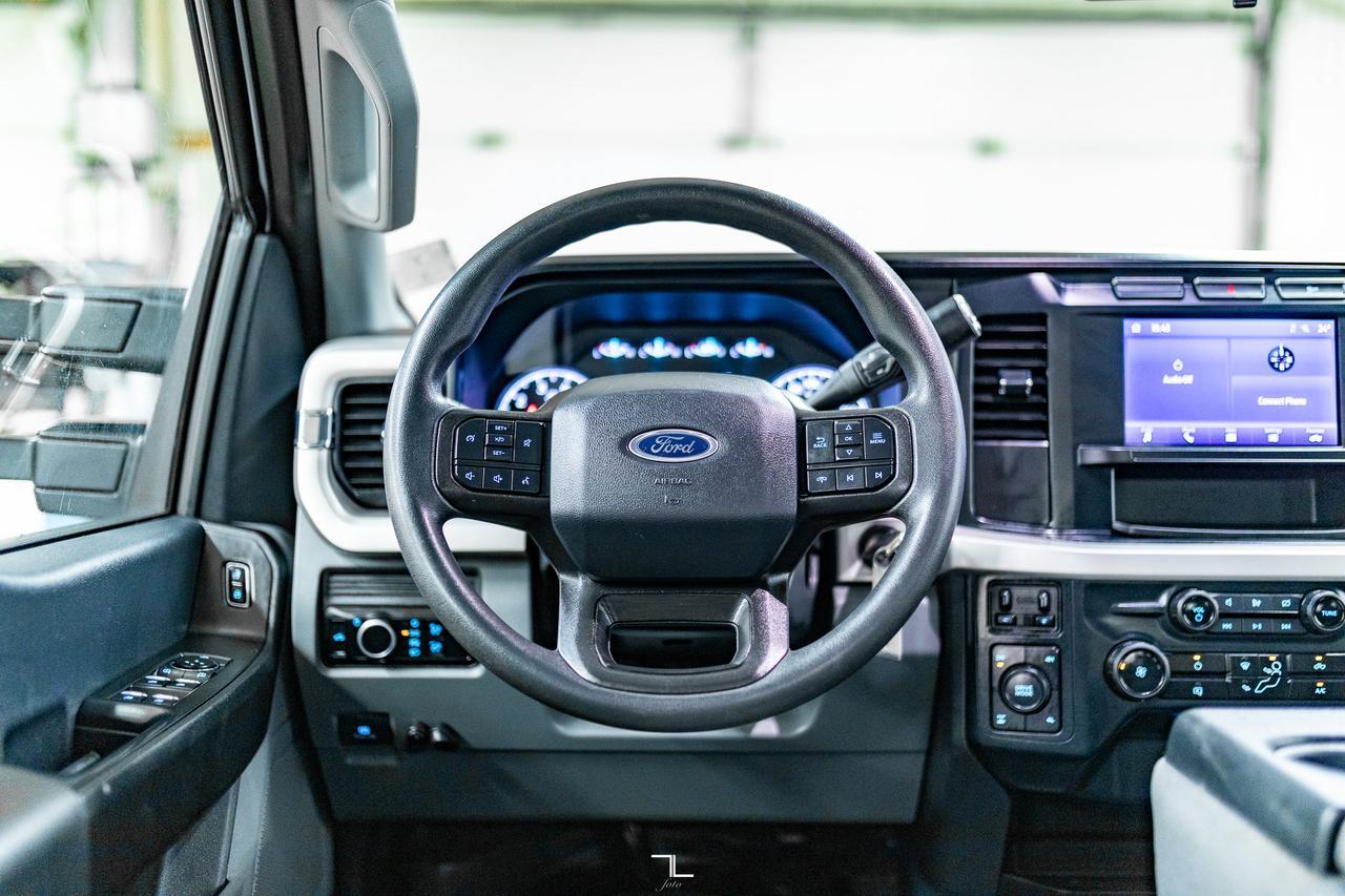 2024 Ford F-350 4x4 Crew Cab XL Deck Red Deer AB