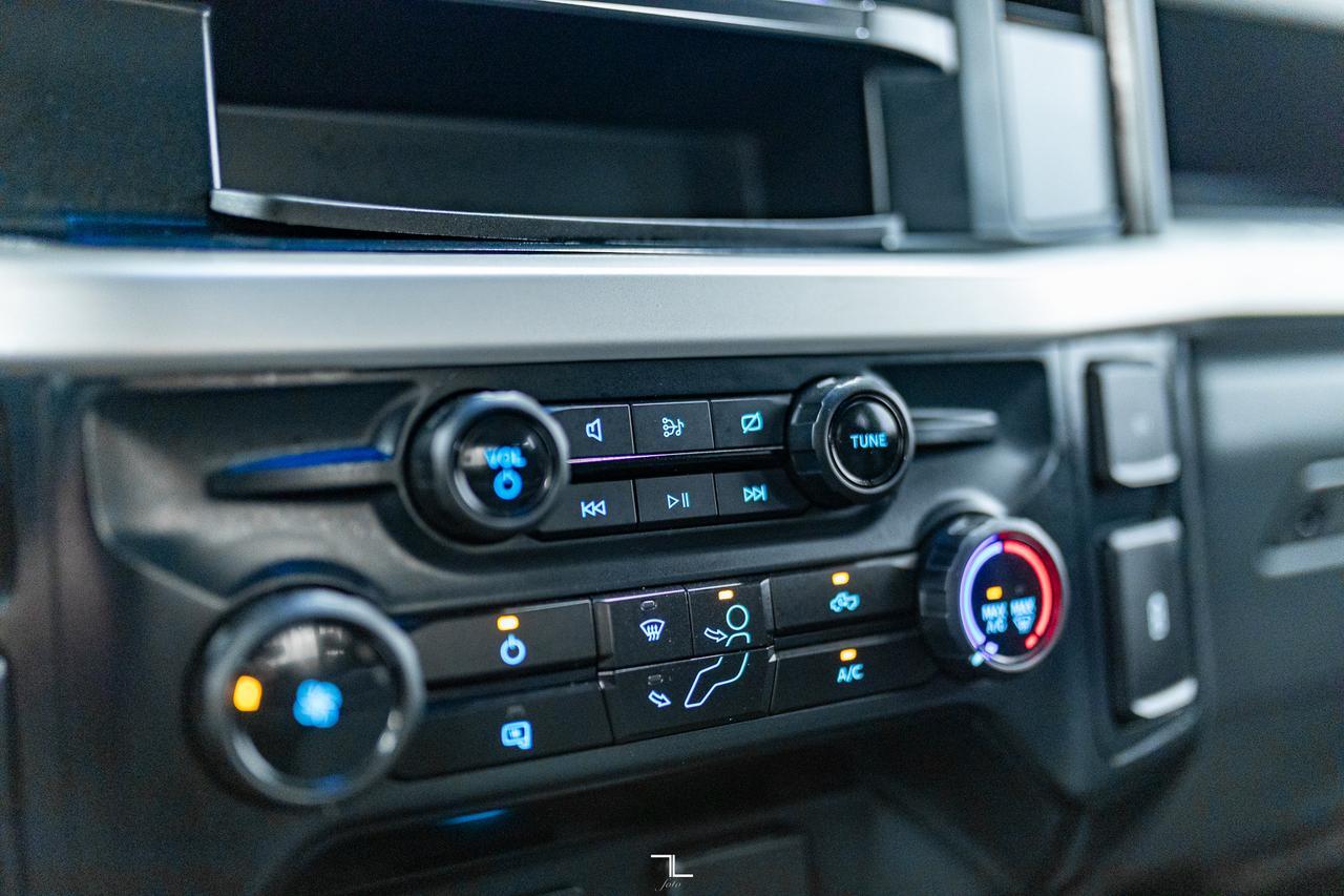 2024 Ford F-350 4x4 Crew Cab XL Deck Red Deer AB