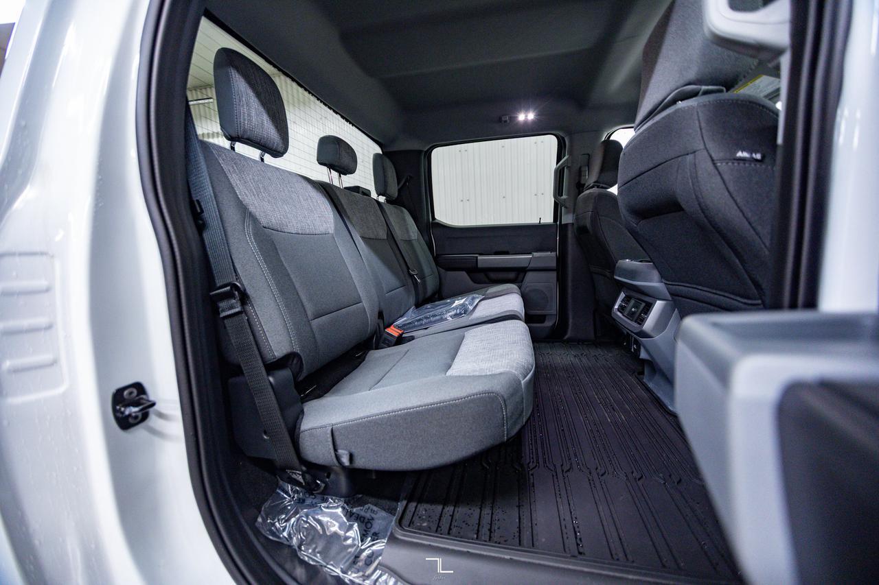 2024 Ford F-350 4x4 Crew Cab XLT FX4 Dually Diesel PSeat BCam Red Deer AB