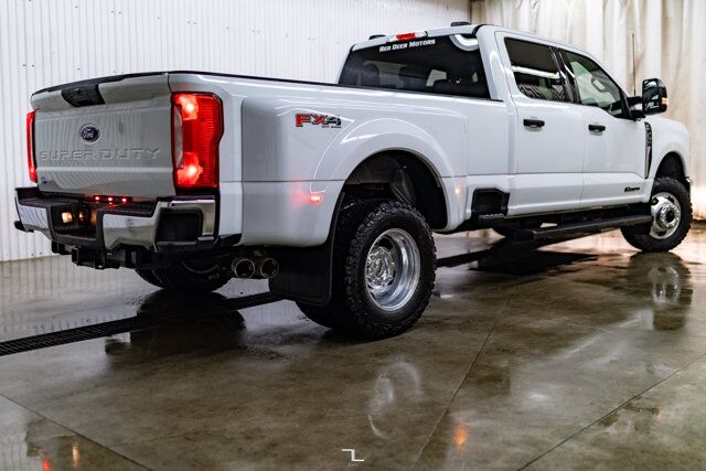2024 Ford F-350 4x4 Crew Cab XLT FX4 Dually Diesel PSeat BCam Red Deer AB