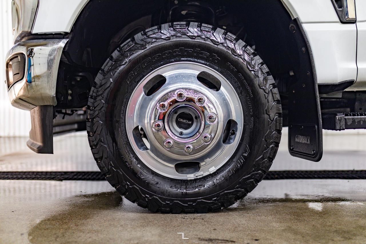 2024 Ford F-350 4x4 Crew Cab XLT FX4 Dually Diesel PSeat BCam Red Deer AB