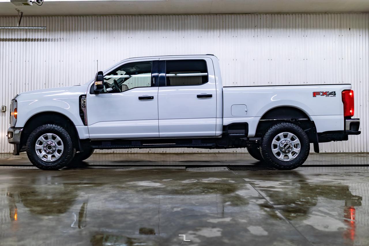 2024 Ford F-350 4x4 Crew Cab XLT FX4 PSeat BCam Red Deer AB