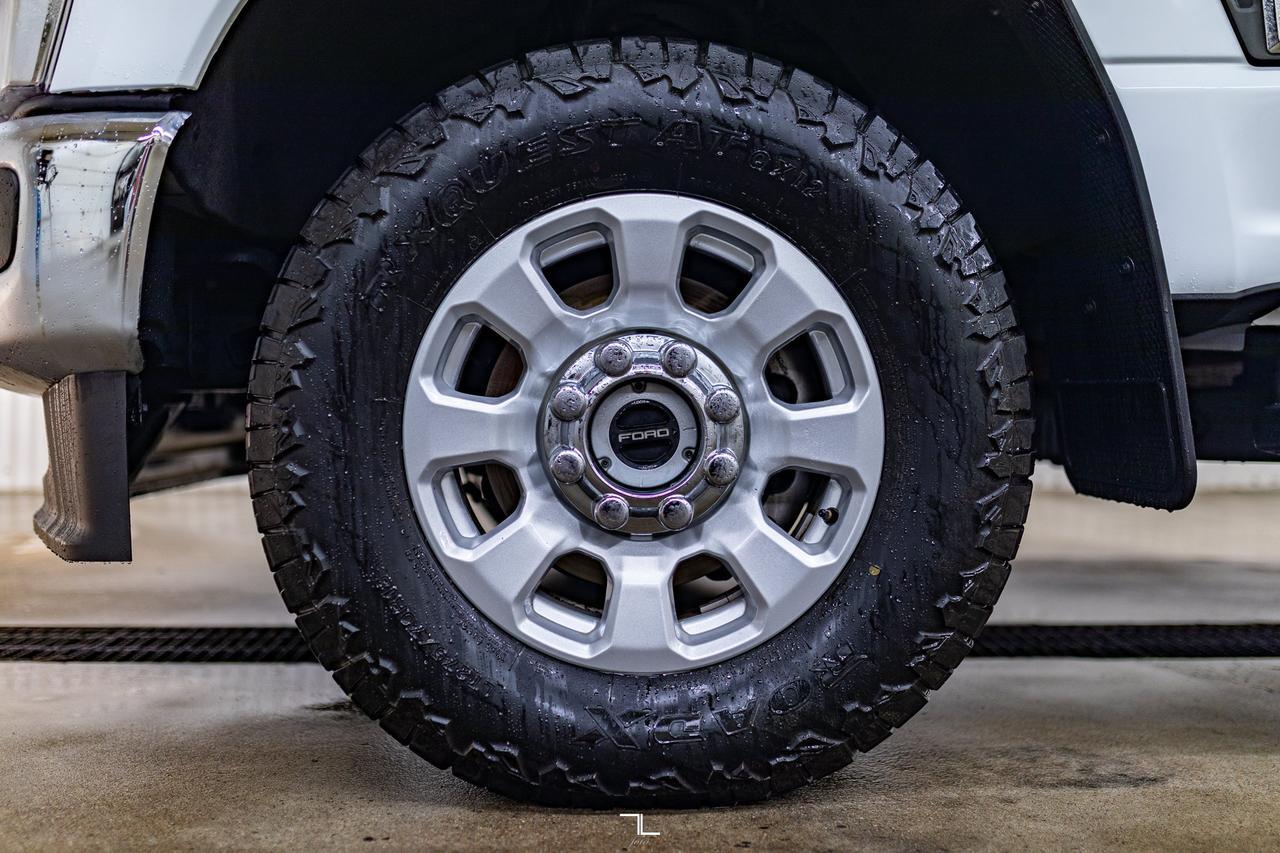 2024 Ford F-350 4x4 Crew Cab XLT FX4 PSeat BCam Red Deer AB