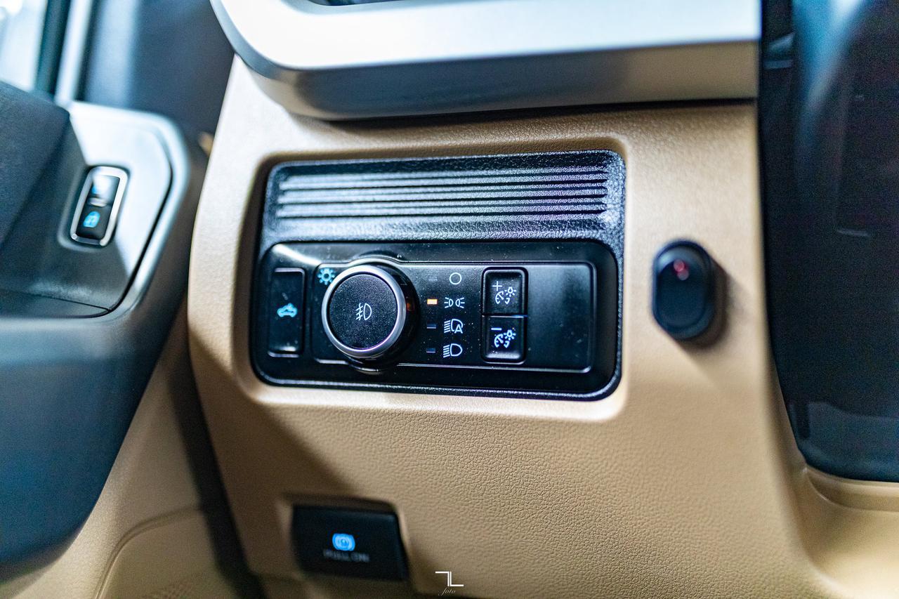 2024 Ford F-350 4x4 Super Cab XLT FX4 Longbox Diesel PSeat BCam Red Deer AB