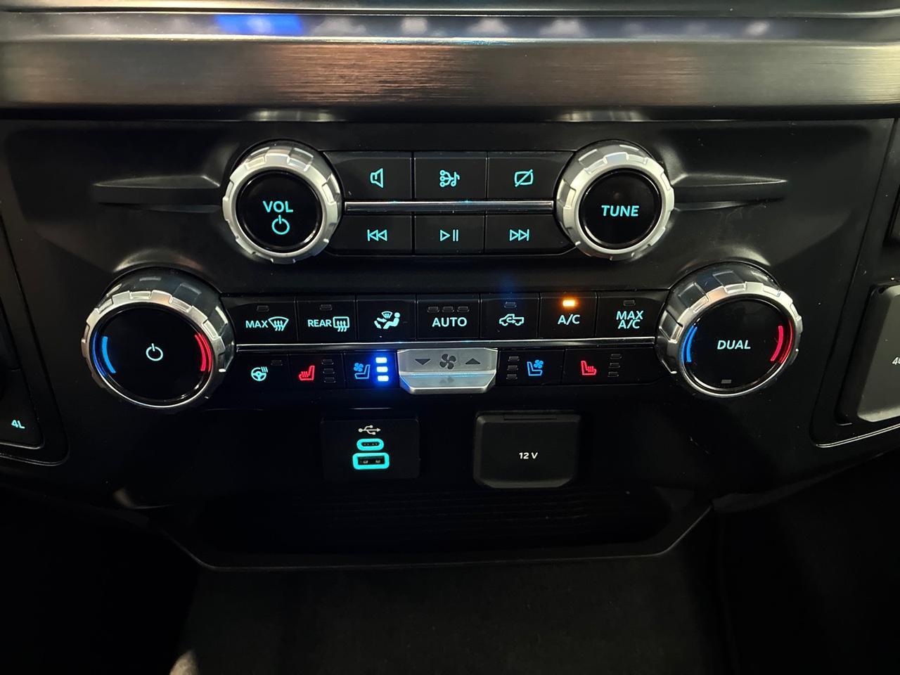2024 Ford F-350 Lariat, Diesel, 4x4, Dually Houston TX