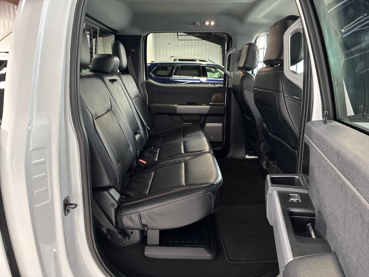 2024 Ford F-350 Lariat, Diesel, 4x4, Dually Houston TX