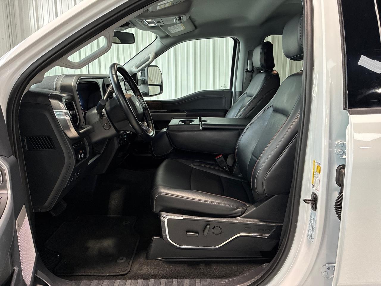 2024 Ford F-350 Lariat, Diesel, 4x4, Dually Houston TX