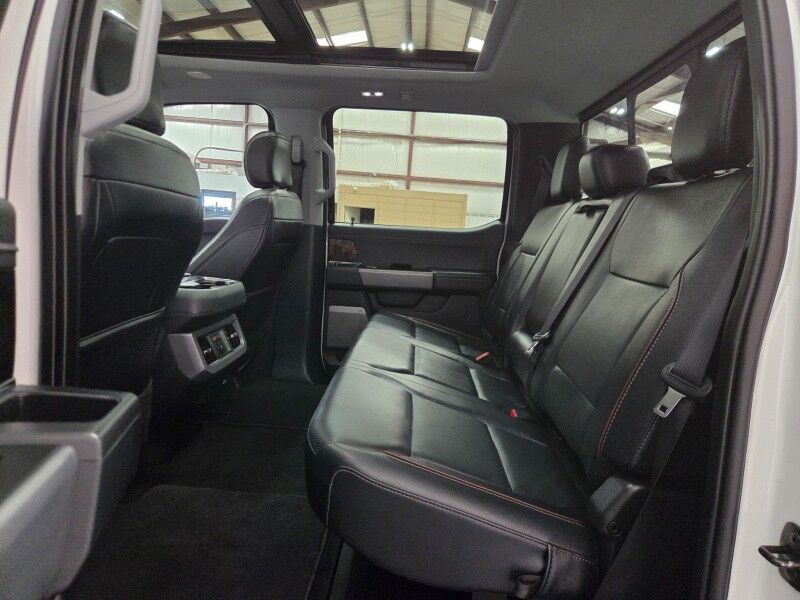 2024 Ford F-350 Lariat Ultimate 6.7L Diesel FX4 Chrome Pkg Sunroof NEW 35in Tires FREE Arlington TX