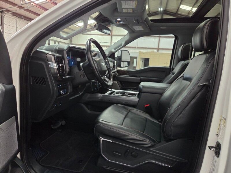 2024 Ford F-350 Lariat Ultimate 6.7L Diesel FX4 Chrome Pkg Sunroof NEW 35in Tires FREE Arlington TX