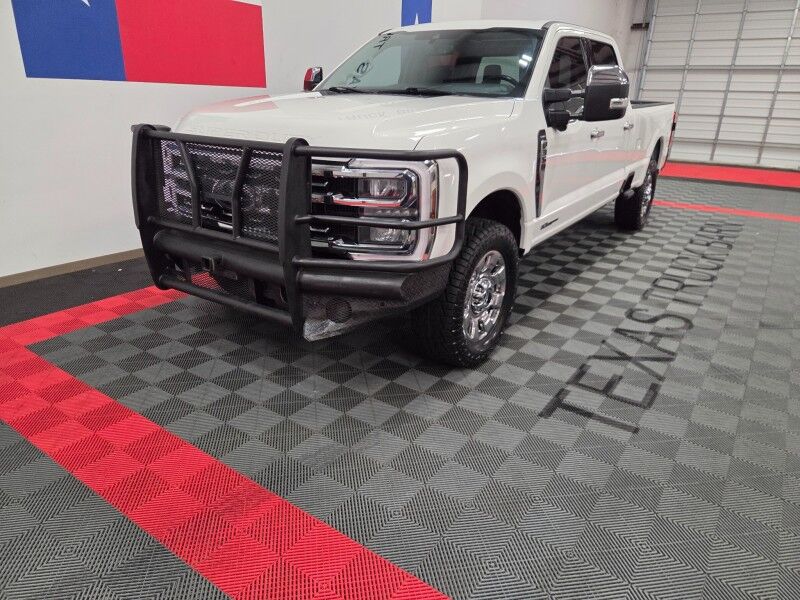 2024 Ford F-350 Lariat Ultimate 6.7L Diesel FX4 Chrome Pkg Sunroof NEW 35in Tires FREE Arlington TX