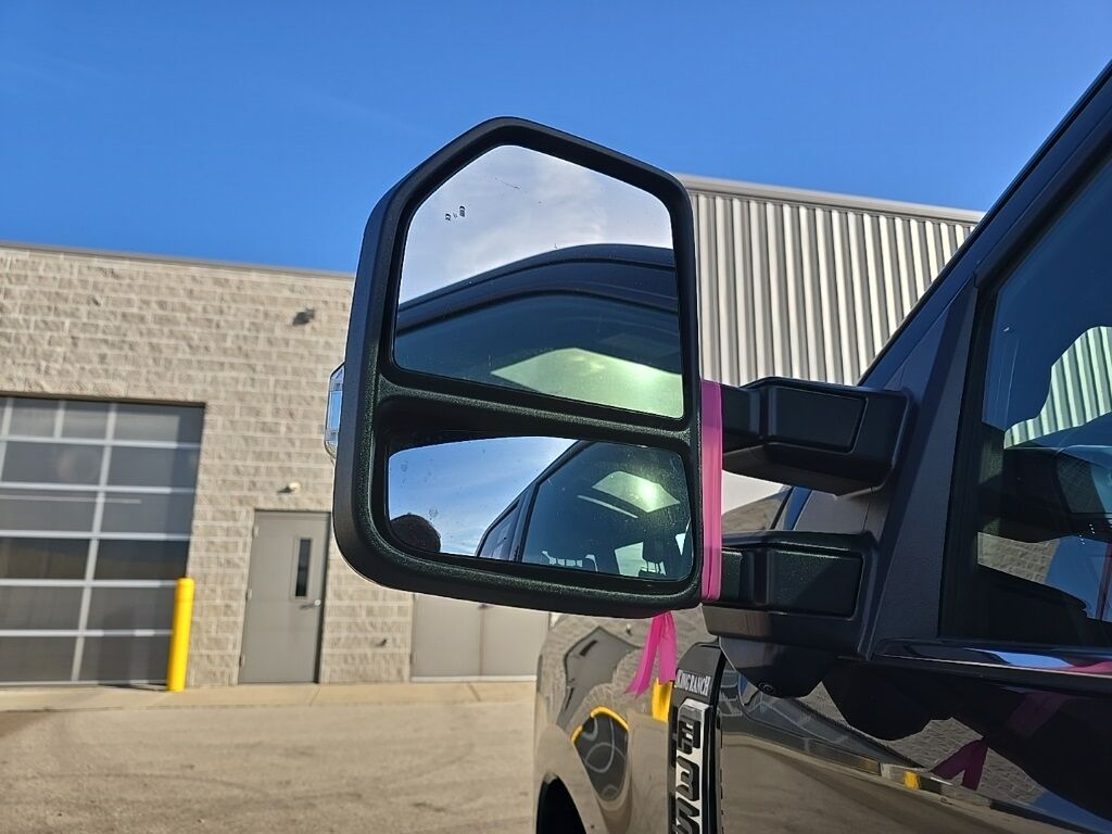 2024 Ford F-350 Super Duty 4x4 Crew Cab King Ranch SRW Fond du Lac WI