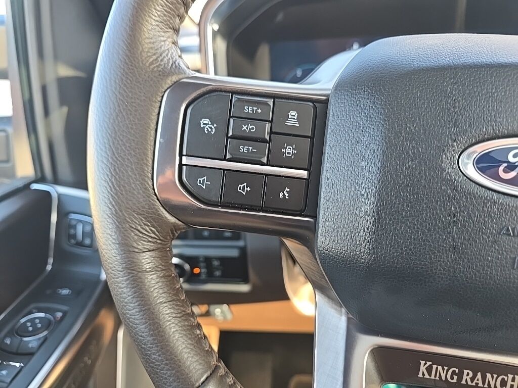 2024 Ford F-350 Super Duty 4x4 Crew Cab King Ranch SRW Fond du Lac WI