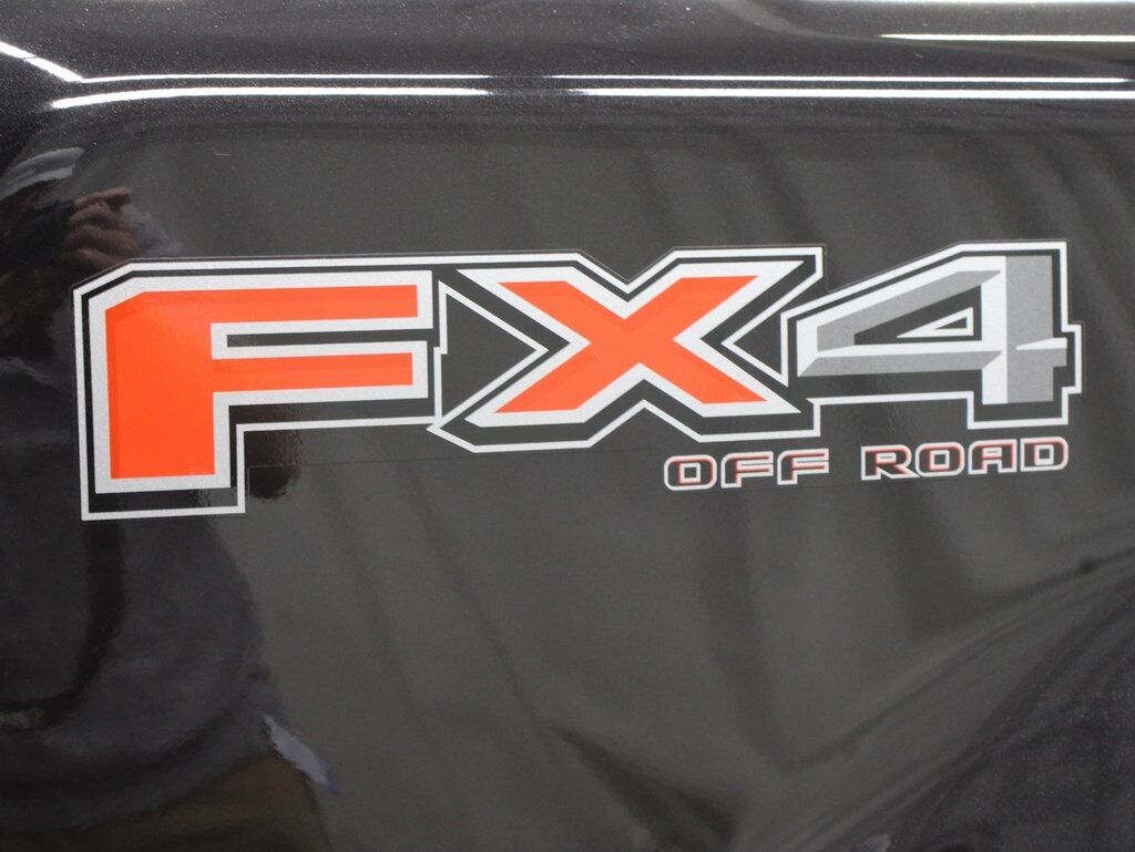 2024 Ford F-350 Super Duty 4x4 Crew Cab Lariat DRW Fond du Lac WI