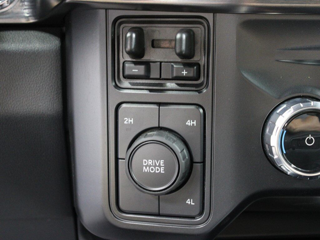 2024 Ford F-350 Super Duty 4x4 Crew Cab Lariat DRW Fond du Lac WI