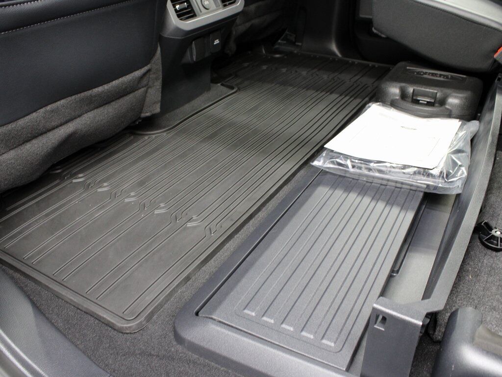 2024 Ford F-350 Super Duty 4x4 Crew Cab Lariat DRW Fond du Lac WI