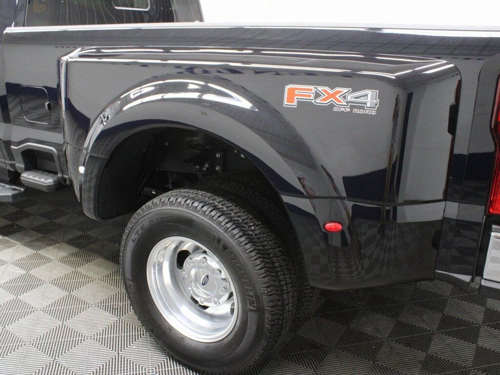 2024 Ford F-350 Super Duty 4x4 Crew Cab Lariat DRW Fond du Lac WI