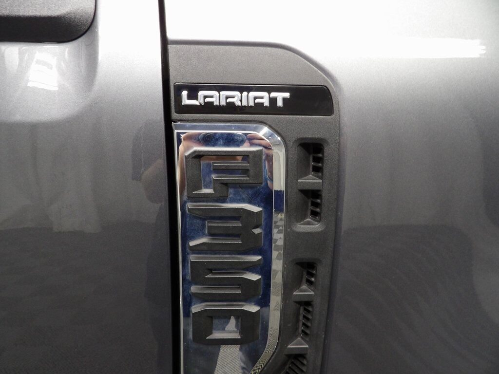 2024 Ford F-350 Super Duty 4x4 Crew Cab Lariat DRW Fond du Lac WI