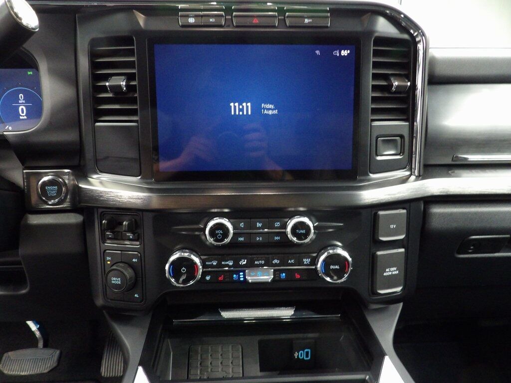 2024 Ford F-350 Super Duty 4x4 Crew Cab Lariat DRW Fond du Lac WI