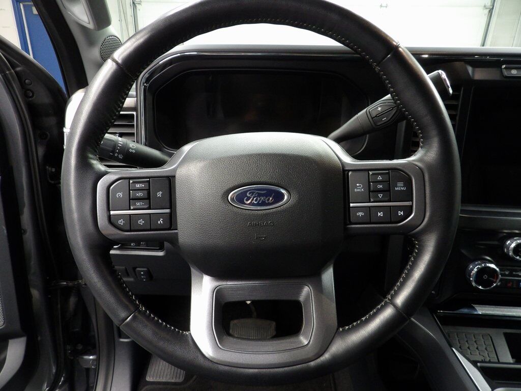 2024 Ford F-350 Super Duty 4x4 Crew Cab Lariat DRW Fond du Lac WI