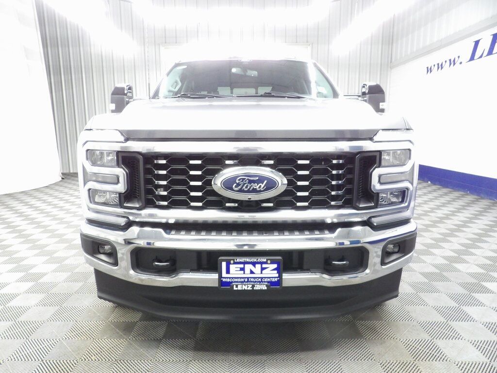 2024 Ford F-350 Super Duty 4x4 Crew Cab Lariat DRW Fond du Lac WI