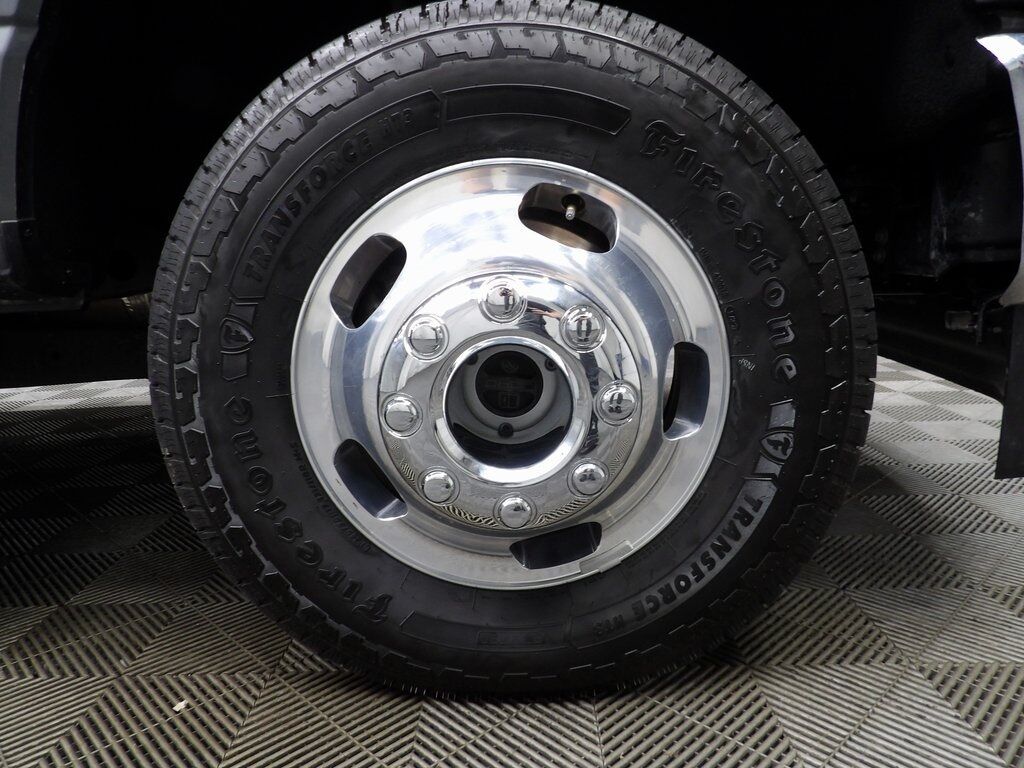 2024 Ford F-350 Super Duty 4x4 Crew Cab Lariat DRW Fond du Lac WI