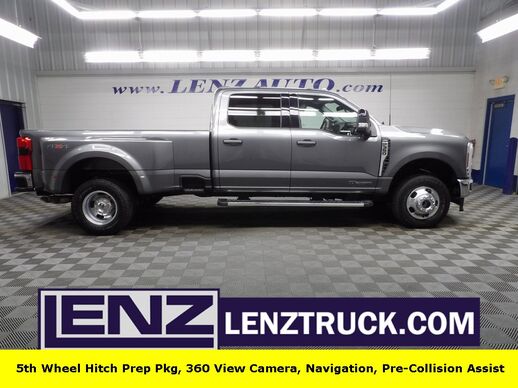 2024_Ford_F-350 Super Duty_4x4 Crew Cab Lariat DRW_ Fond du Lac WI