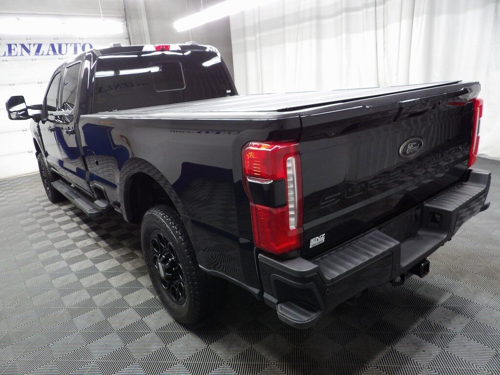 2024 Ford F-350 Super Duty 4x4 Crew Cab Lariat SRW Fond du Lac WI