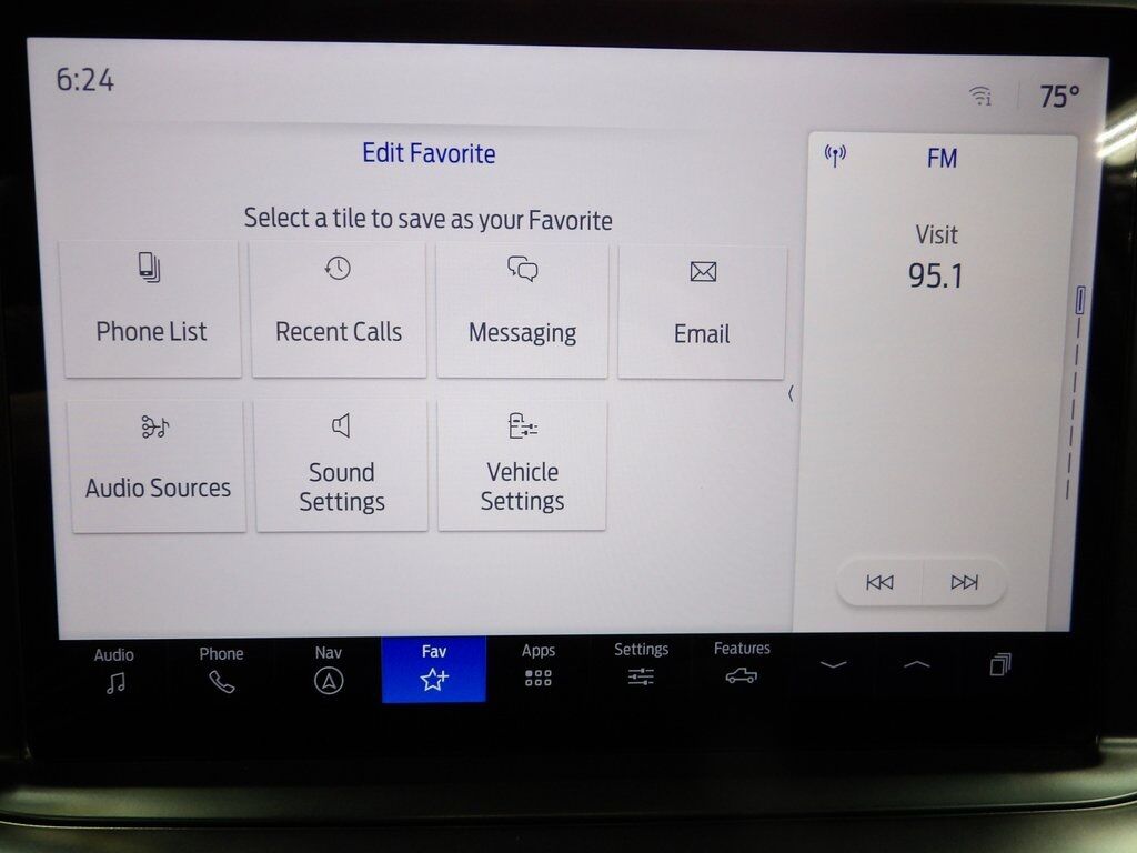 2024 Ford F-350 Super Duty 4x4 Crew Cab Lariat SRW Fond du Lac WI