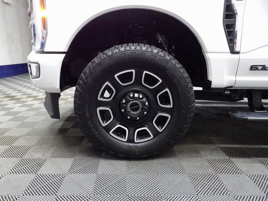 2024 Ford F-350 Super Duty 4x4 Crew Cab Platinum SRW Minocqua WI