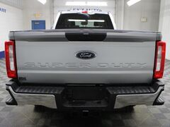 2024 Ford F-350 Super Duty 4x4 Crew Cab XLT SRW Fond du Lac WI