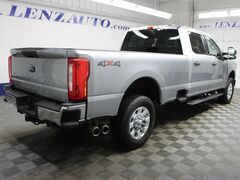 2024 Ford F-350 Super Duty 4x4 Crew Cab XLT SRW Fond du Lac WI