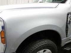 2024 Ford F-350 Super Duty 4x4 Crew Cab XLT SRW Fond du Lac WI