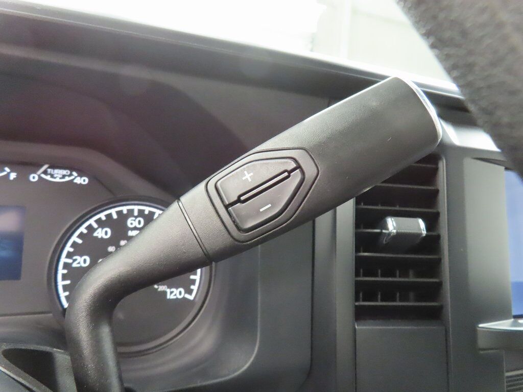 2024 Ford F-350 Super Duty 4x4 Regular Cab XLT SRW Fond du Lac WI