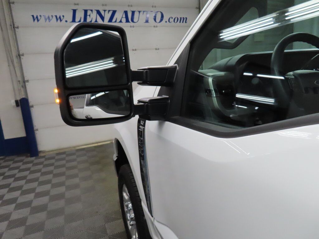 2024 Ford F-350 Super Duty 4x4 Regular Cab XLT SRW Fond du Lac WI