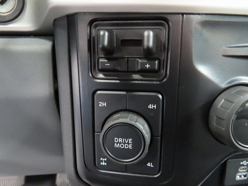 2024 Ford F-350 Super Duty 4x4 Regular Cab XLT SRW Fond du Lac WI