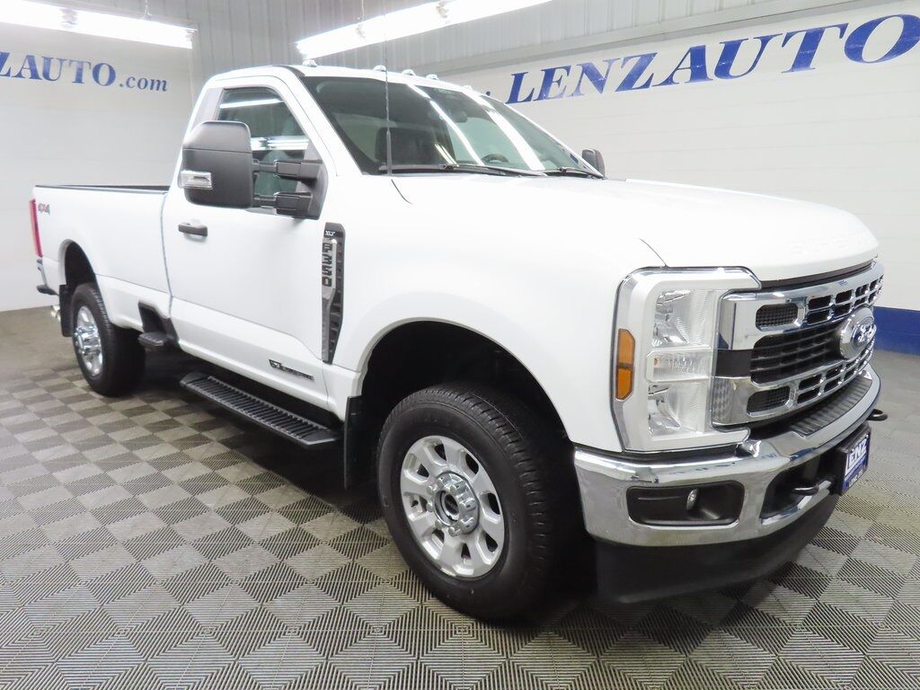 2024 Ford F-350 Super Duty 4x4 Regular Cab XLT SRW