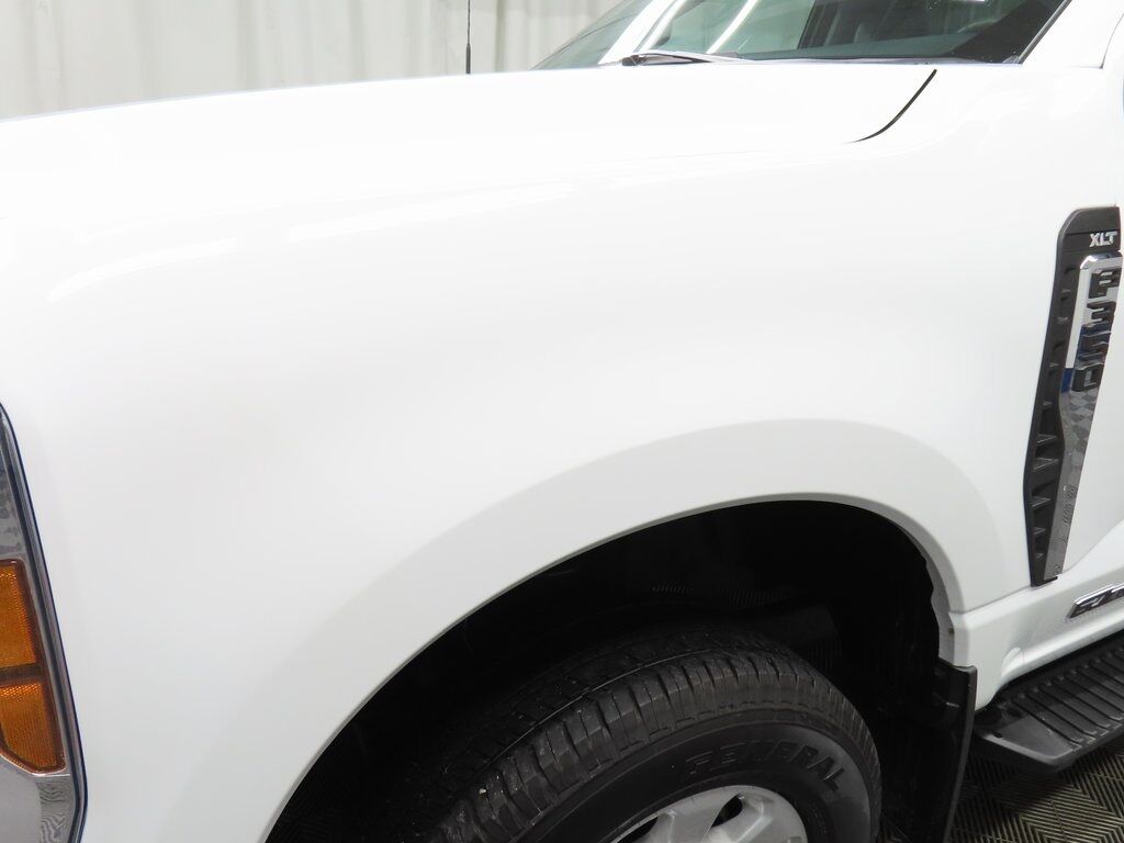 2024 Ford F-350 Super Duty 4x4 Regular Cab XLT SRW Fond du Lac WI