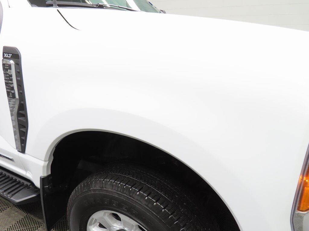 2024 Ford F-350 Super Duty 4x4 Regular Cab XLT SRW Fond du Lac WI