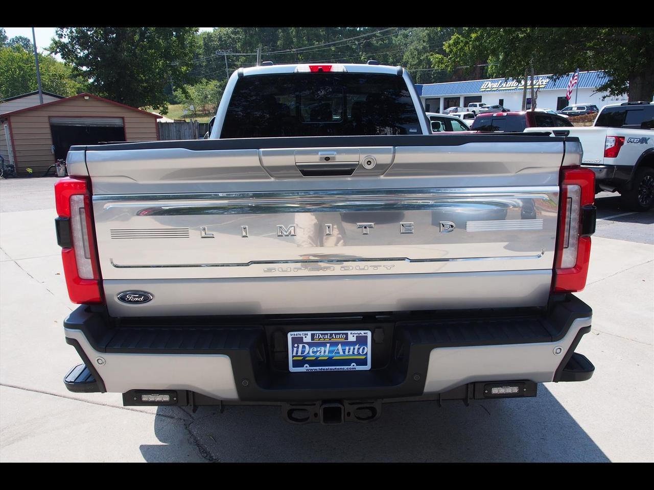 2024 Ford F-350 Super Duty Platinum