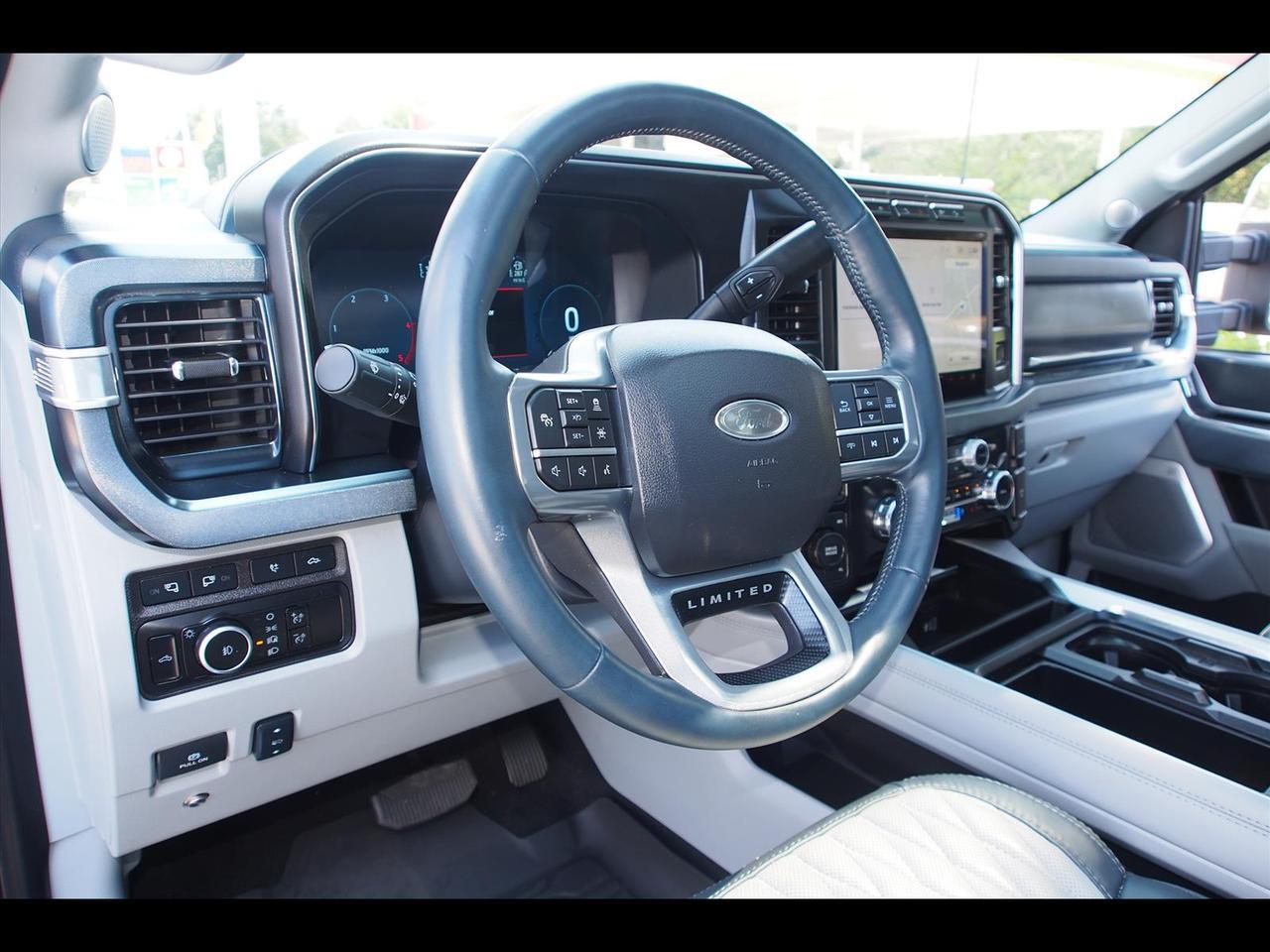 2024 Ford F-350 Super Duty Platinum