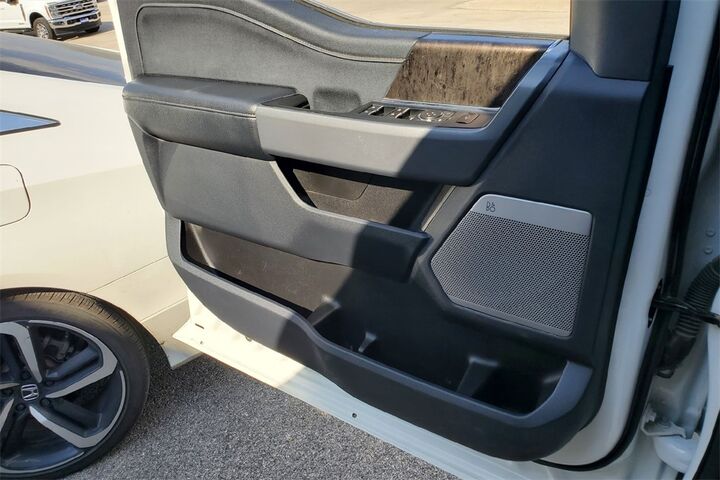 2024 Ford F-350SD Lariat  TX