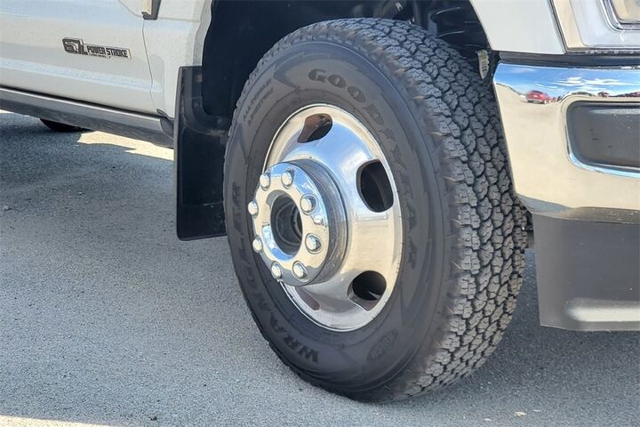 2024 Ford F-350SD Lariat  TX