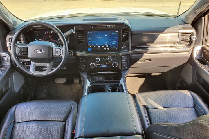 2024 Ford F-350SD Lariat  TX