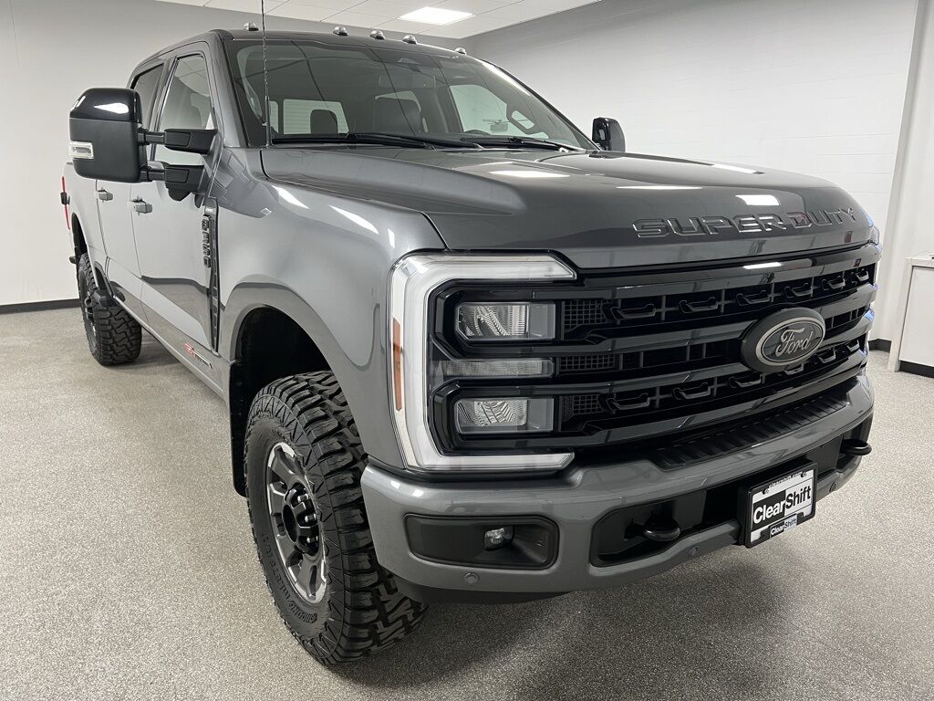 2024 Ford F-350SD Lariat