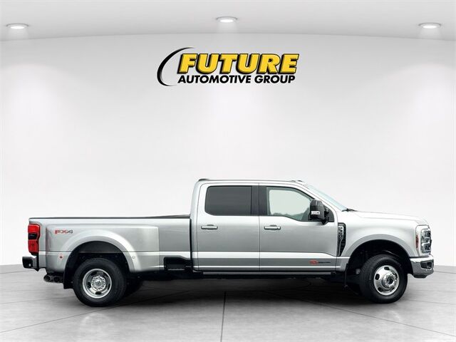 2024 Ford F-350SD Lariat