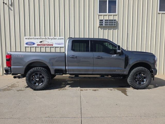 2024 Ford F-350SD Lariat