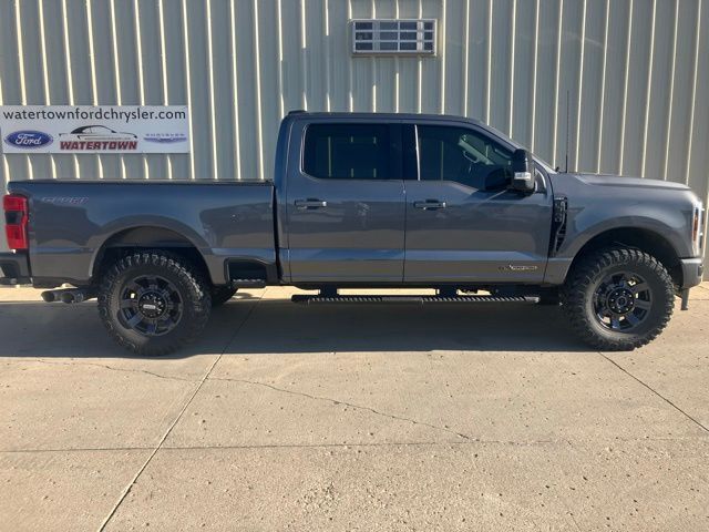 2024 Ford F-350SD Lariat